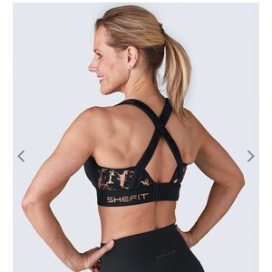 SheFit front zip adjustable bra.